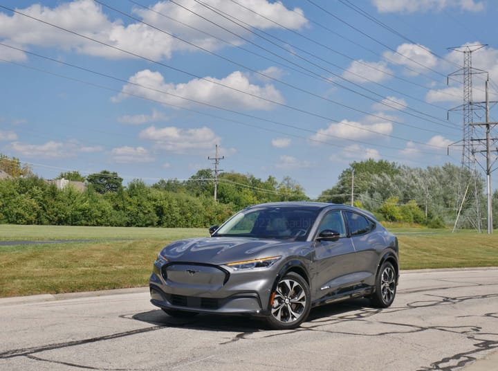 2023 Ford Mustang Mach-E Premium AWD exterior