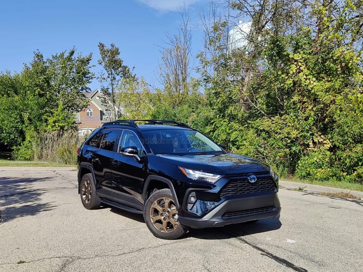 2023 Toyota RAV4 Hybrid AWD Woodland Edition exterior