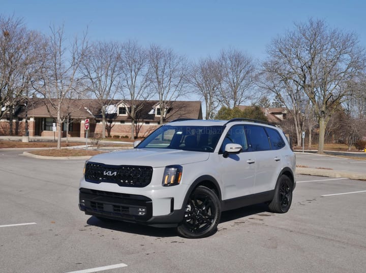 2024 Kia Telluride SX Prestige X-Line AWD exterior