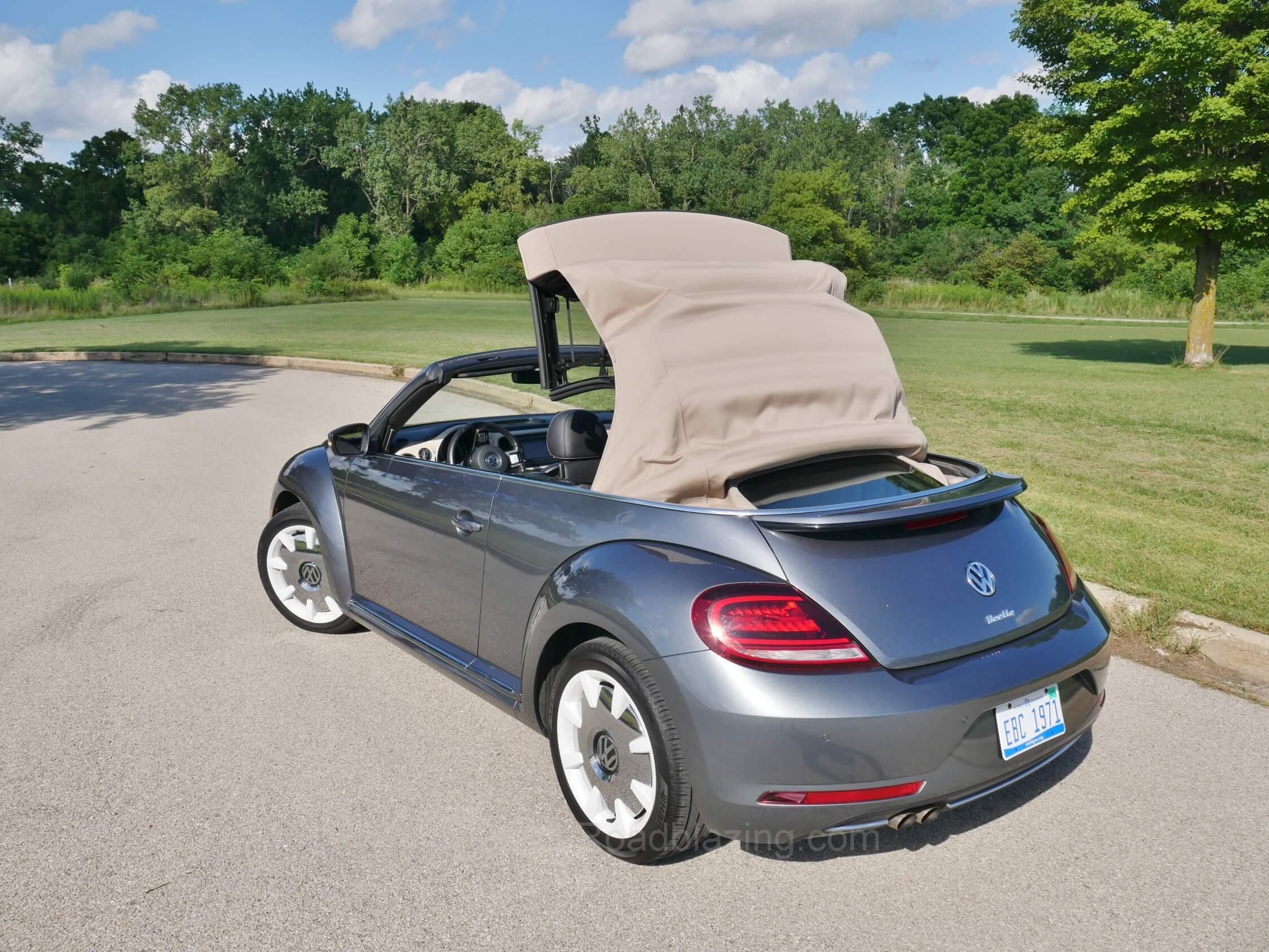 2019 Volkswagen Beetle Convertible Final Edition SEL: Haartz supplied dual motor soft-top w/ defrosting glass backlight lowers in 11.2 seconds at up to 31 mph.