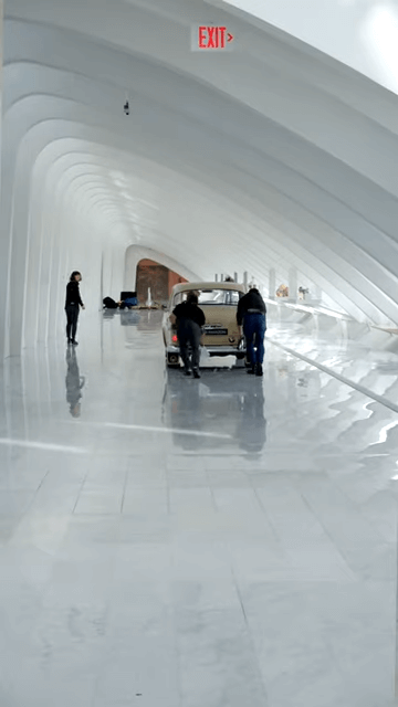 Milwaukee Art Museum Baumgartner and Schroeder Gallerias